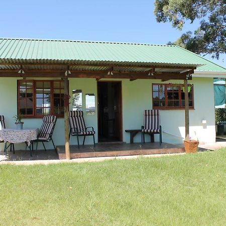 Cicada Self Catering Cottage Underberg Esterno foto