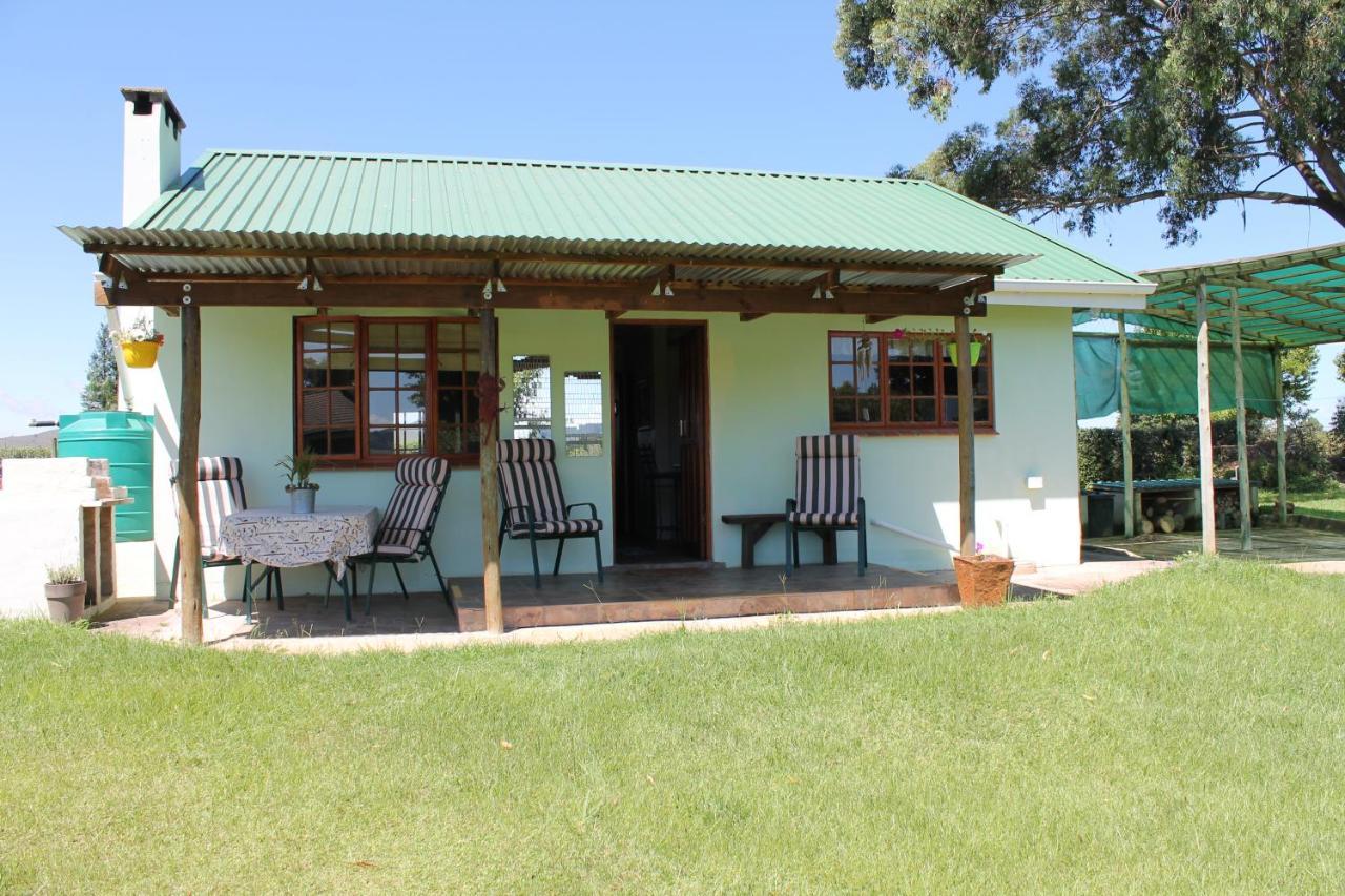 Cicada Self Catering Cottage Underberg Esterno foto